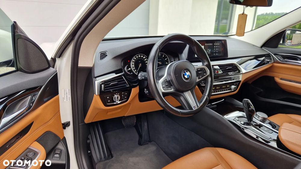 BMW 6GT 630i Luxury Line sport - 8