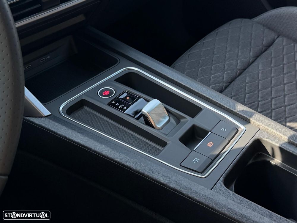 SEAT Leon 1.5 TSI e-Hybrid FR DSG Edição Fiscal - 13