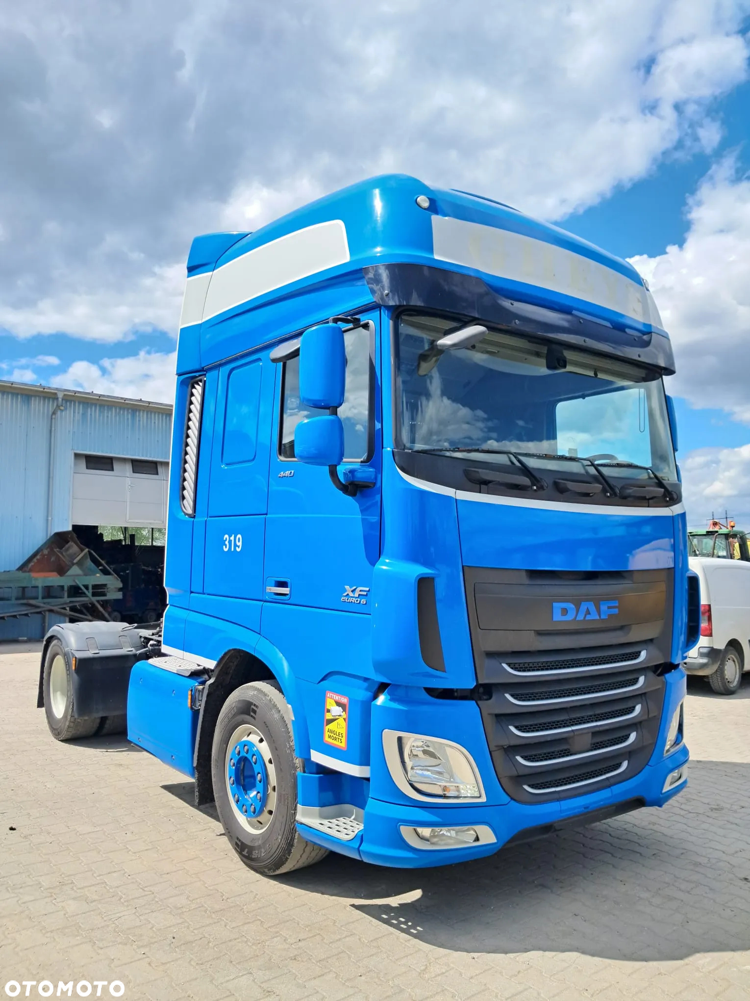 DAF XF - 13
