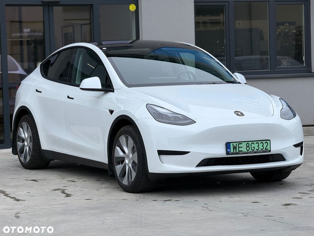 Tesla Model Y RWD - 7
