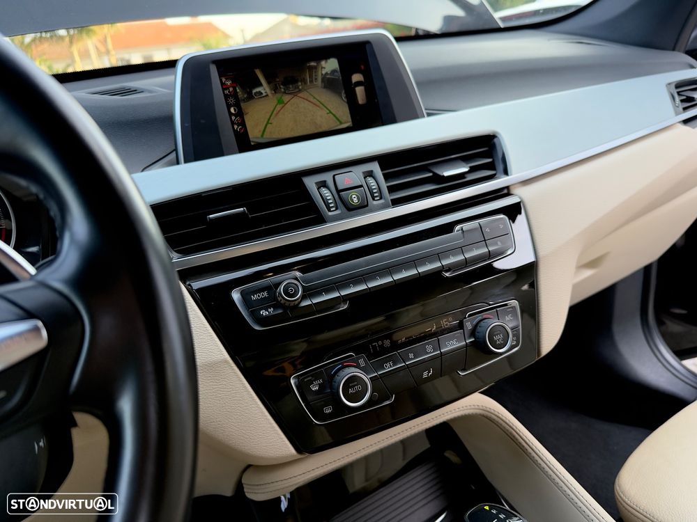 BMW X1 18 d xDrive Auto Pack M - 49