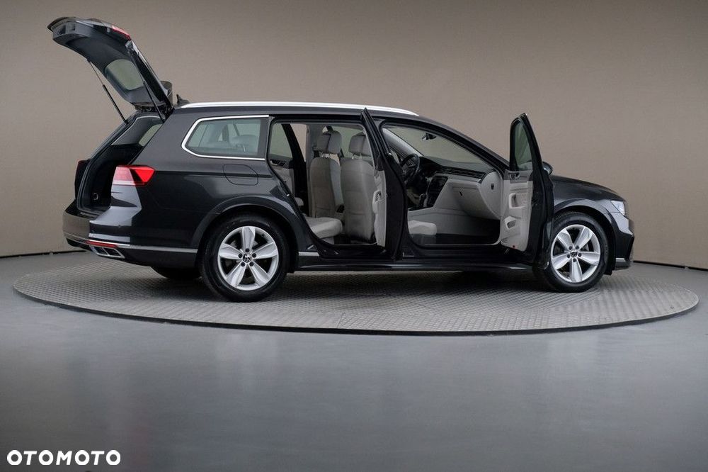 Volkswagen Passat Variant - 6