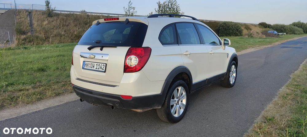 Chevrolet Captiva 2.4 2WD 7 Sitzer LS - 15
