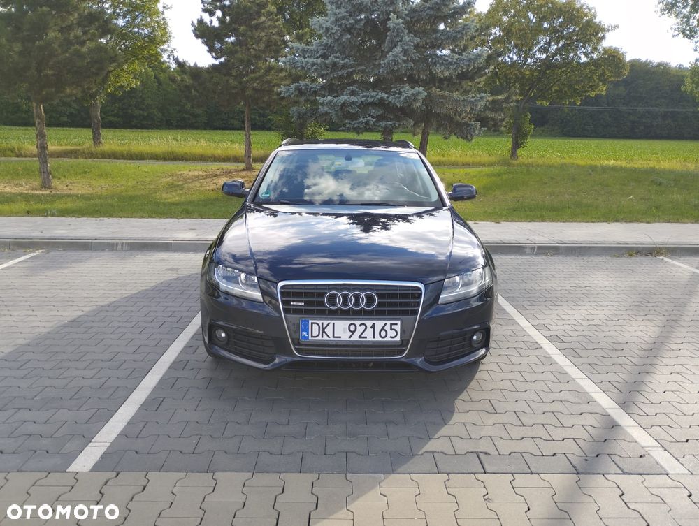 Audi A4 Avant 2.0 TFSI quattro Ambiente - 2