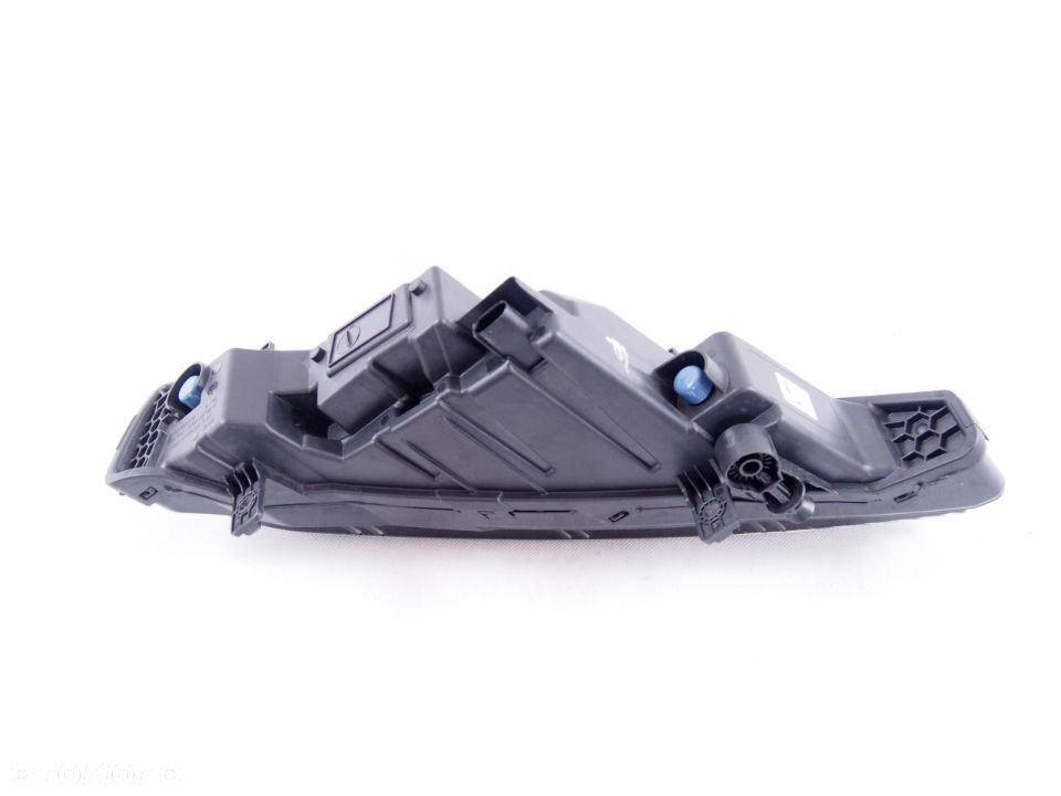 Skoda Superb 3 Halogen lewy LED FL Lift 19r - 3