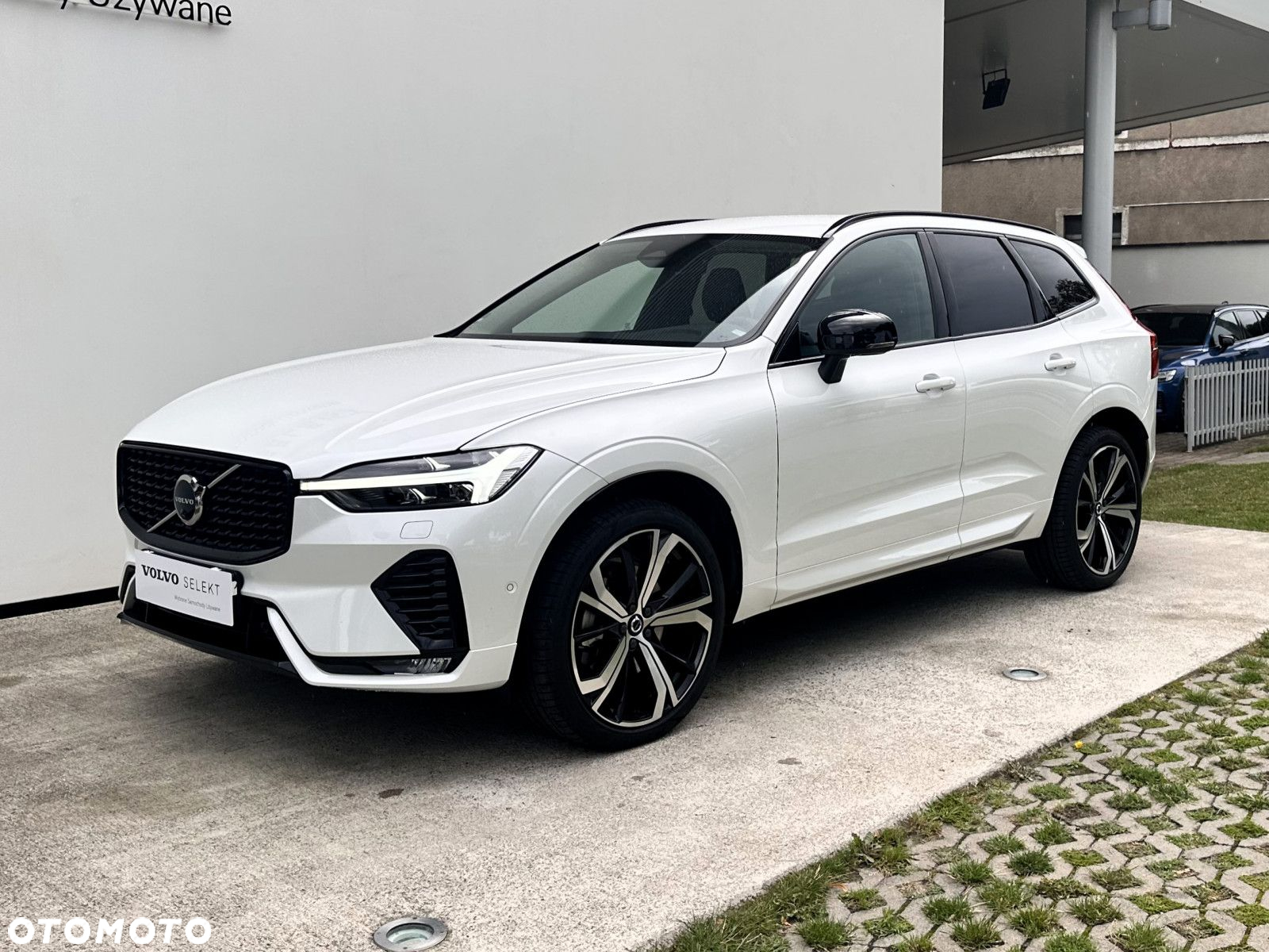 Volvo XC 60 - 4