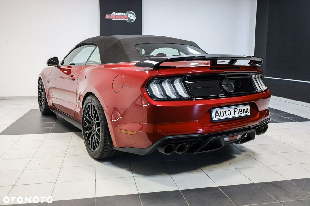 Ford Mustang 5.0 V8 GT - 8