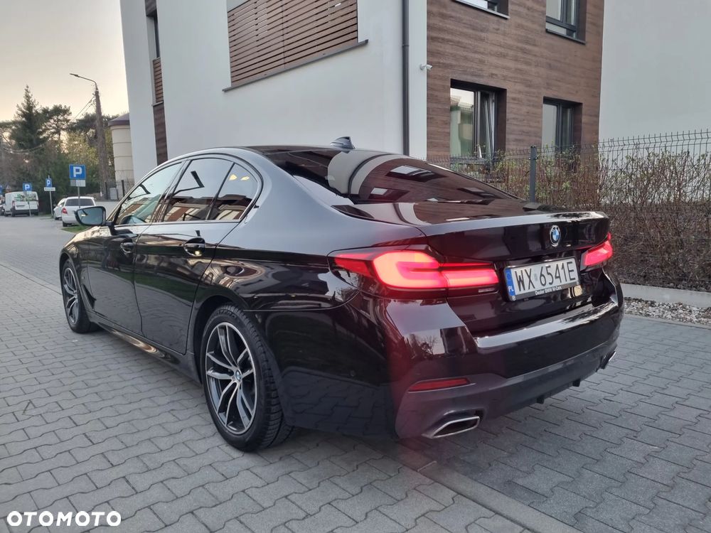 BMW Seria 5 530i xDrive mHEV M Sport sport - 3