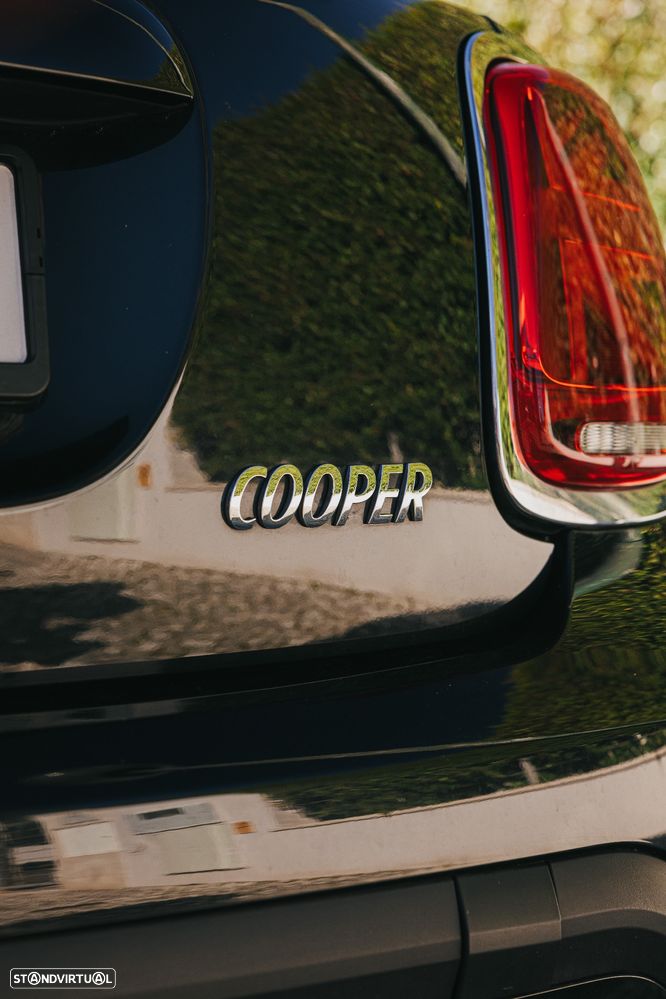 MINI 5 Portas Cooper Auto - 15