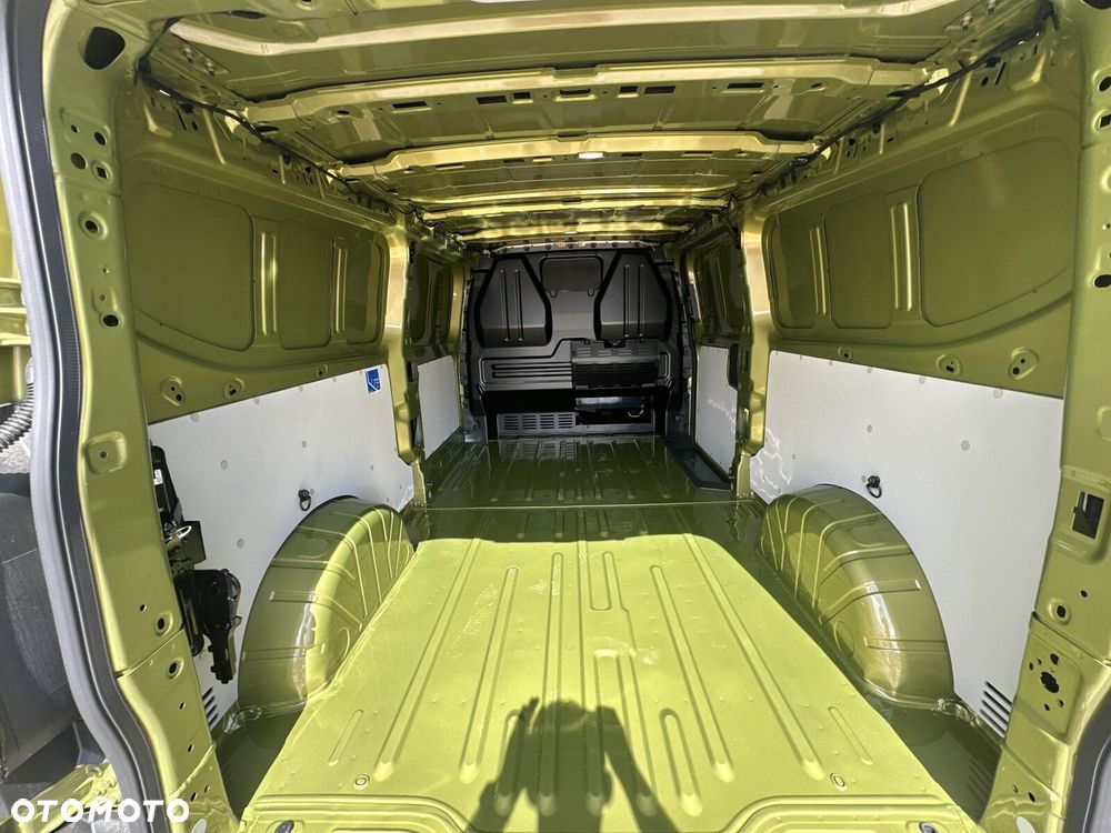 Volkswagen Transporter - 18