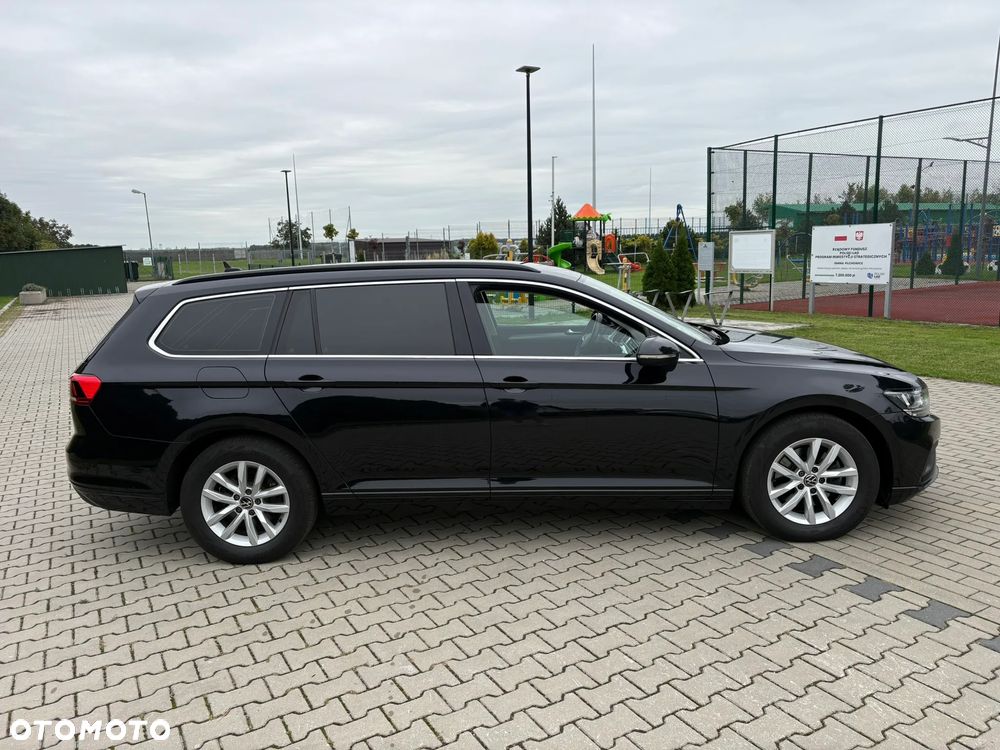 Volkswagen Passat Variant 2.0 TDI SCR DSG Conceptline - 7