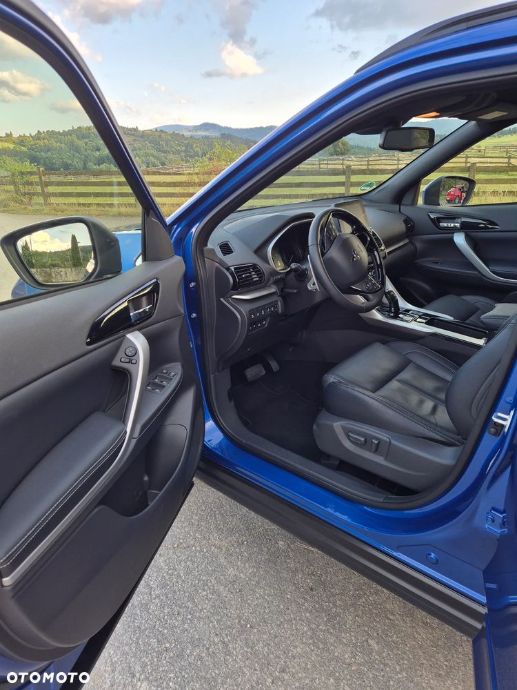 Mitsubishi Eclipse Cross - 8