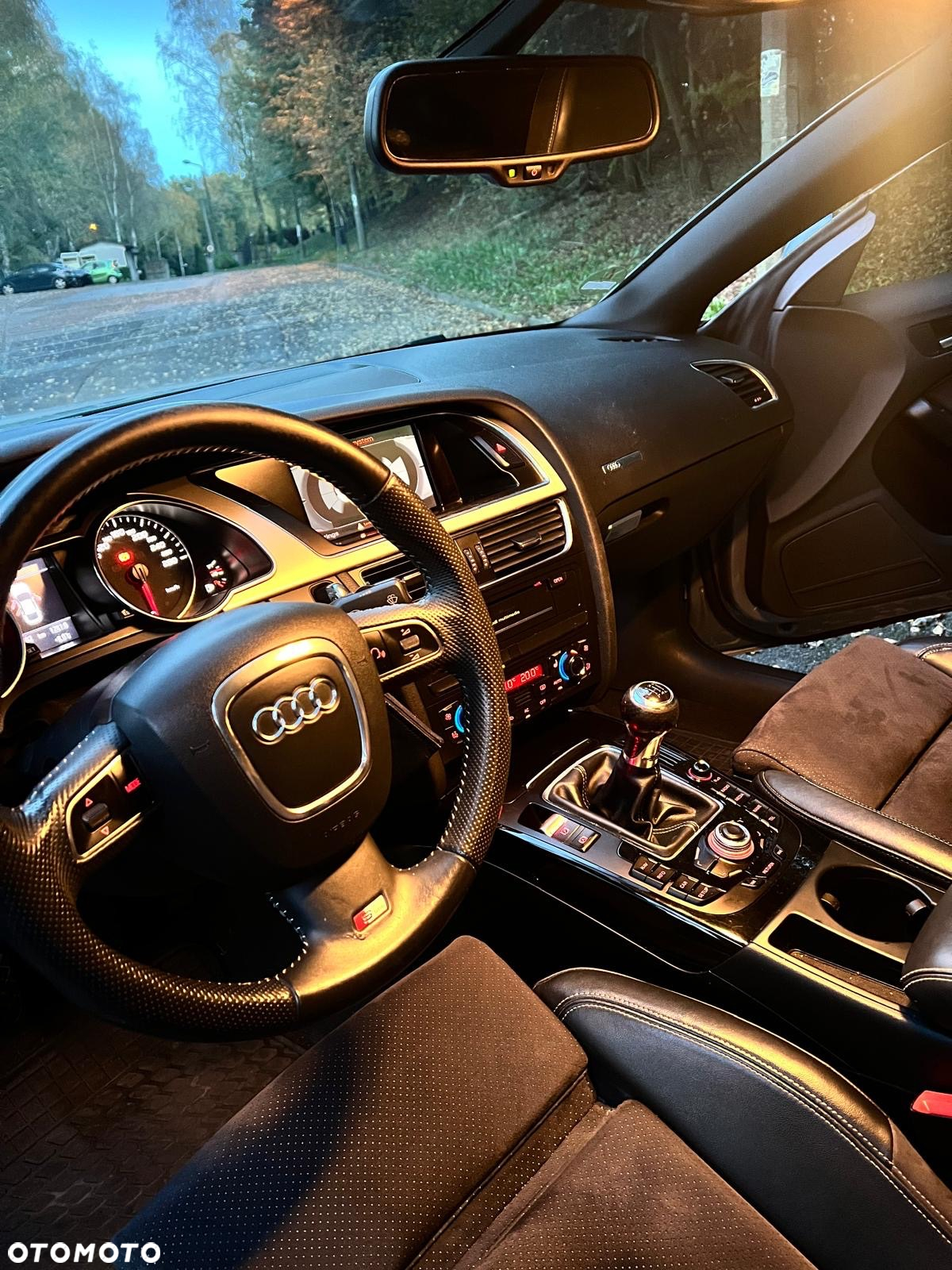Audi A5 2.7 TDI - 26