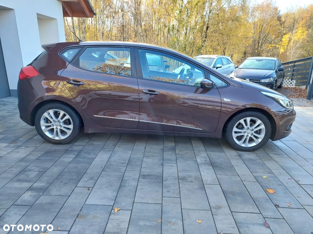 Kia Ceed Cee'd 1.4 Business Line - 26