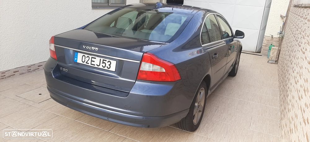 Volvo S80 2.4 D5 Nivel 3 - 4
