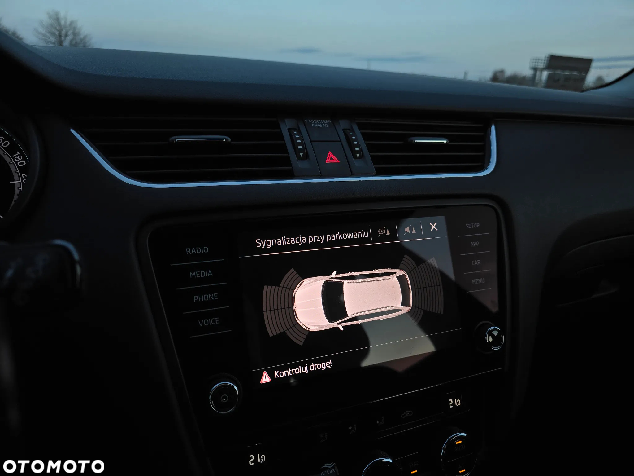 Skoda Octavia 2.0 TDI Ambition DSG - 20