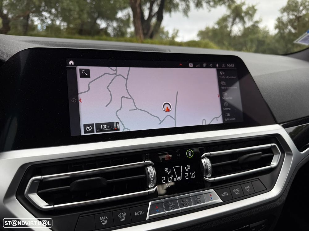 BMW 330 e Pack M Auto - 43