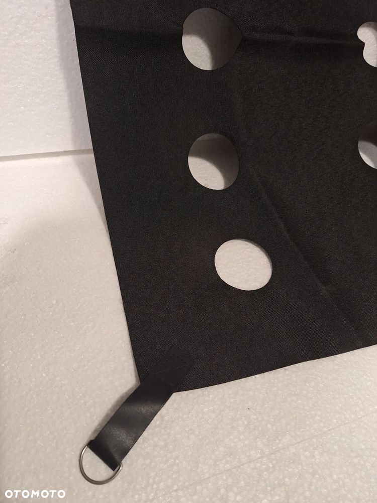 MAN  OSŁONA CHŁODNICY NOWA  81062010667 - 3