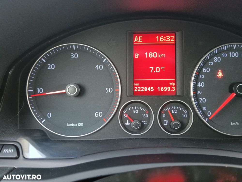 Volkswagen Golf 1.9 TDI GT Sport - 26