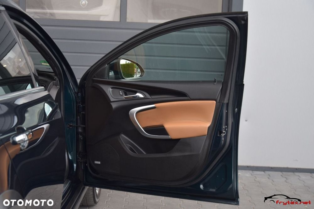 Opel Insignia - 26