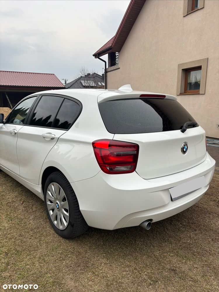 BMW Seria 1 116d - 5