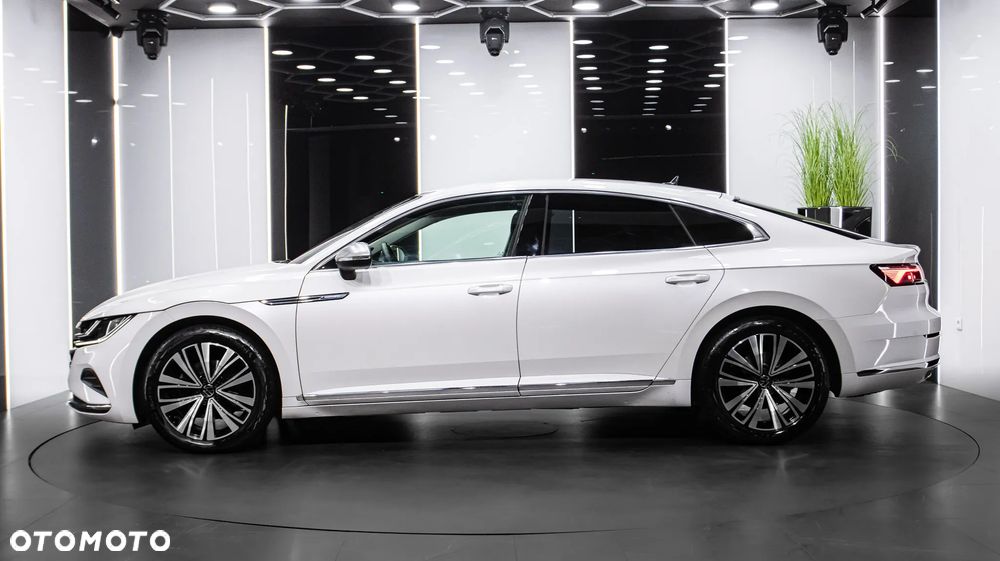 Volkswagen Arteon 2.0 TSI Elegance DSG - 4