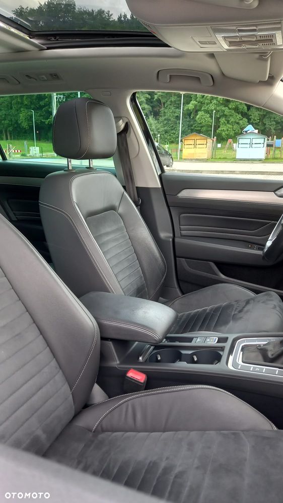 Volkswagen Passat 2.0 TDI 4Mot Elegance DSG - 21