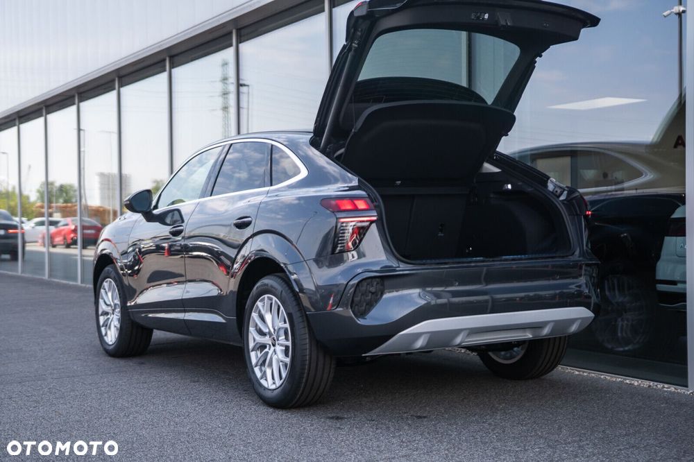 Audi Q3 Sportback TFSI mHEV 110 kW S tronic - 8