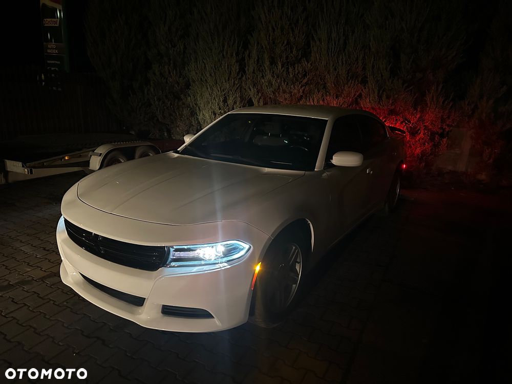 Dodge Charger 3.6 GT - 16
