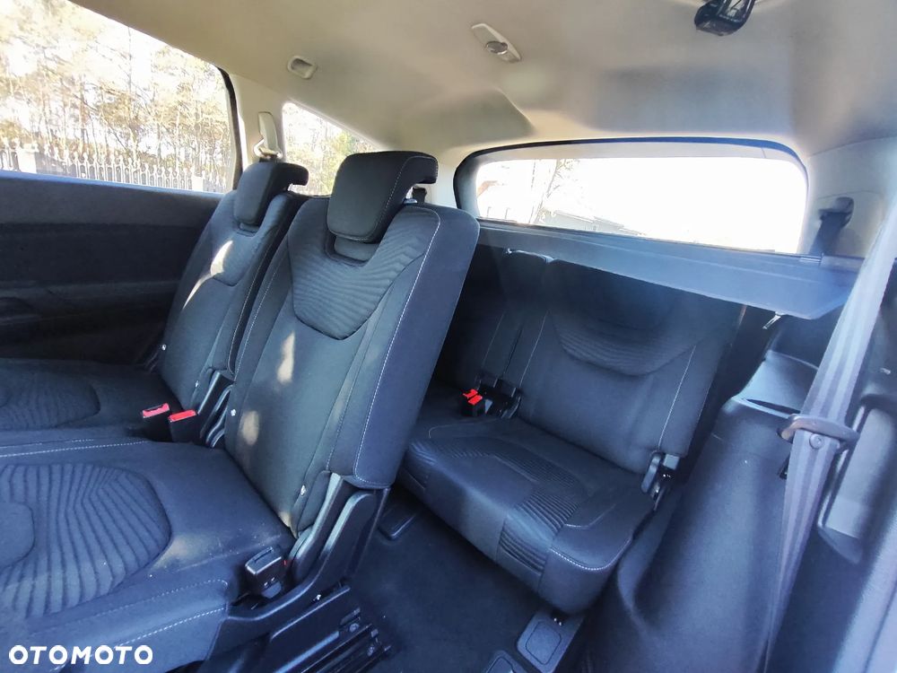 Ford S-Max 2.0 TDCi Trend - 17