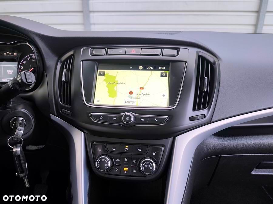 Opel Zafira 1.4 Turbo Business Edition - 20