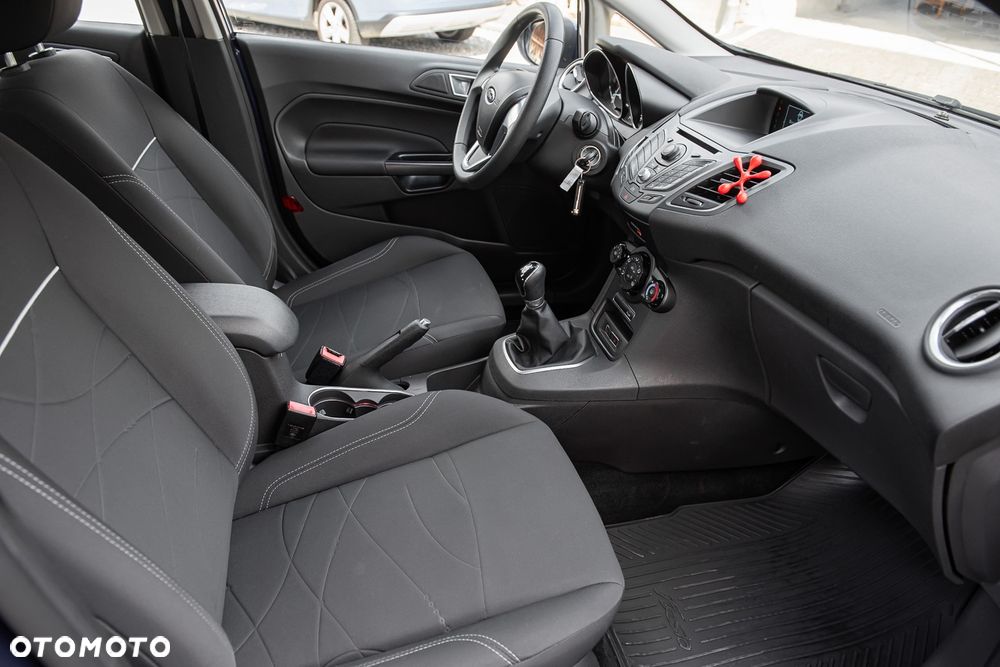 Ford Fiesta 1.25 Titanium EU5 - 31