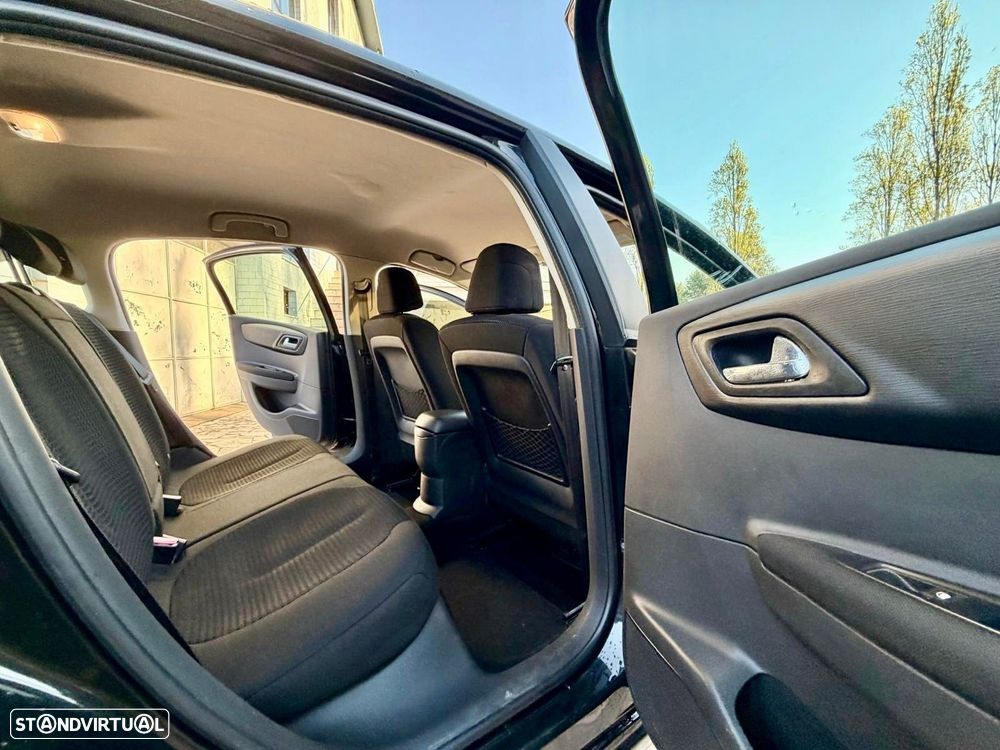 Citroën C4 1.4 16V SX RFM - 10