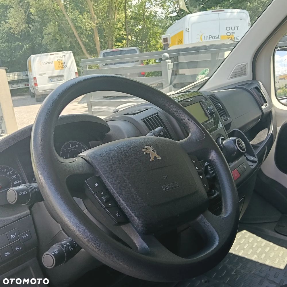 Peugeot Boxer - 32