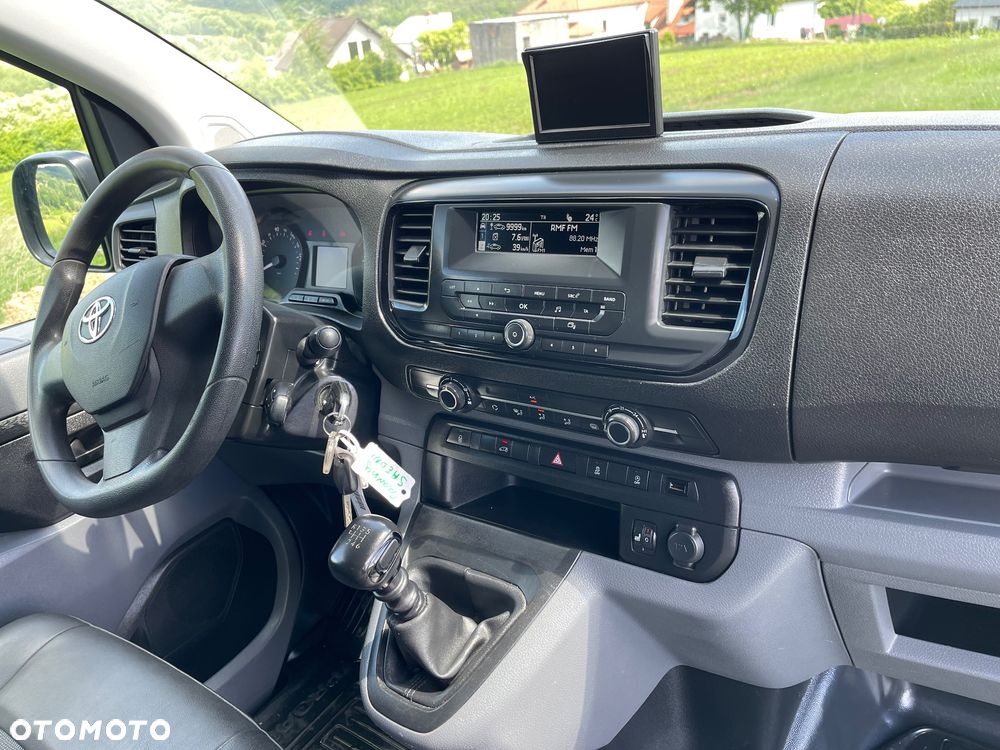 Toyota Proace - 25