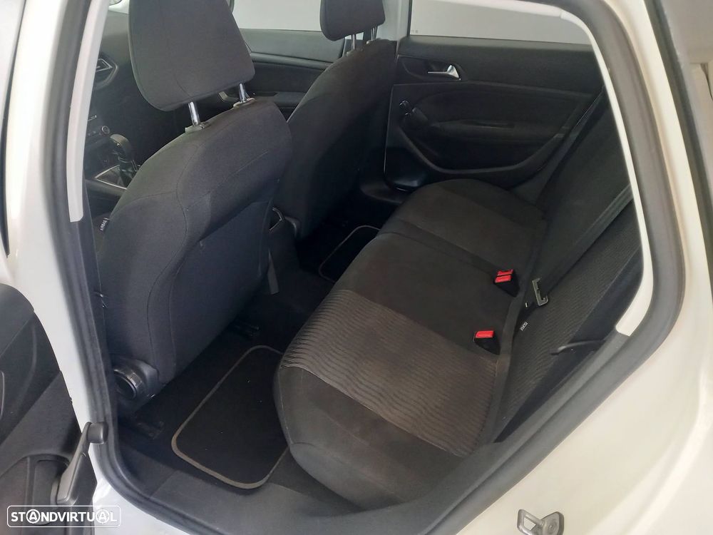 Peugeot 308 SW HDi FAP 90 Active - 6