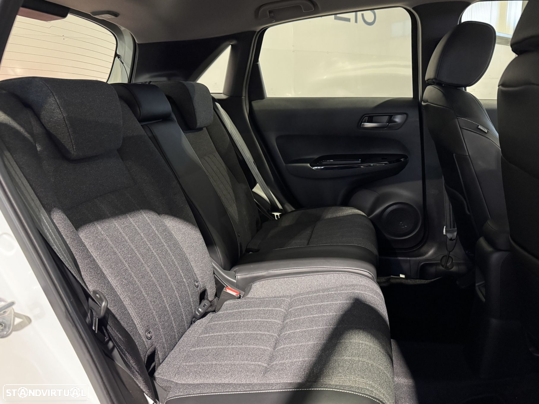 Honda Jazz 1.5 i-MMD Executive (TT) - 25