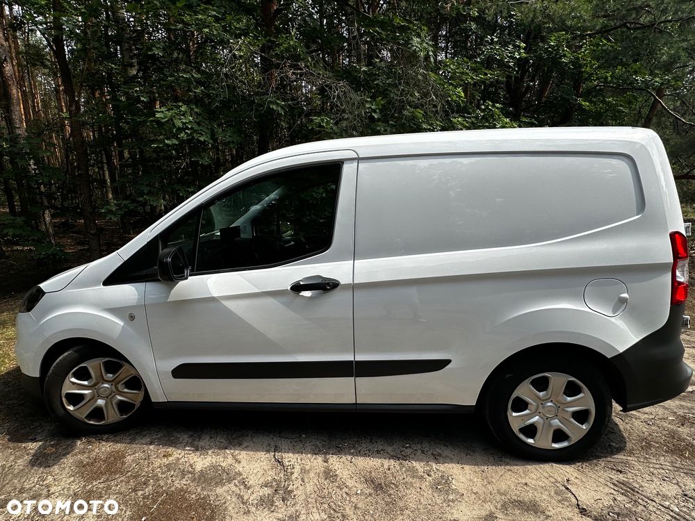 Ford Transit courier - 17