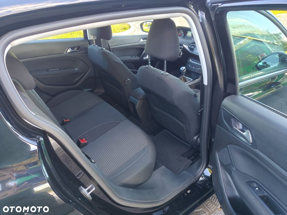 Peugeot 308 PureTech 110 Stop & Start Allure - 26