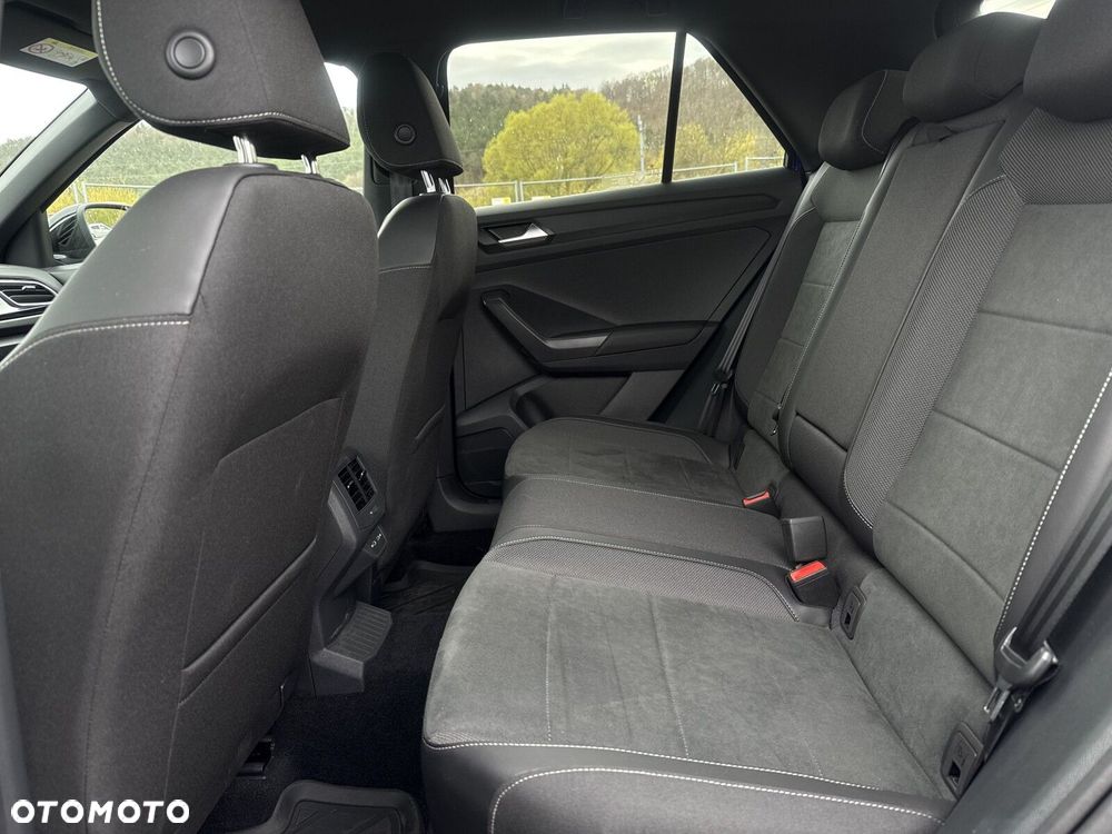 Volkswagen T-Roc 1.5 TSI R-Line DSG - 24