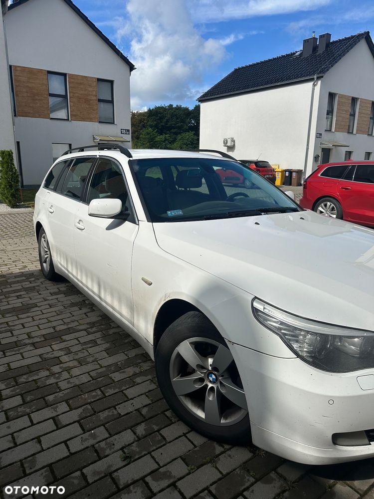 BMW Seria 5 520d - 4