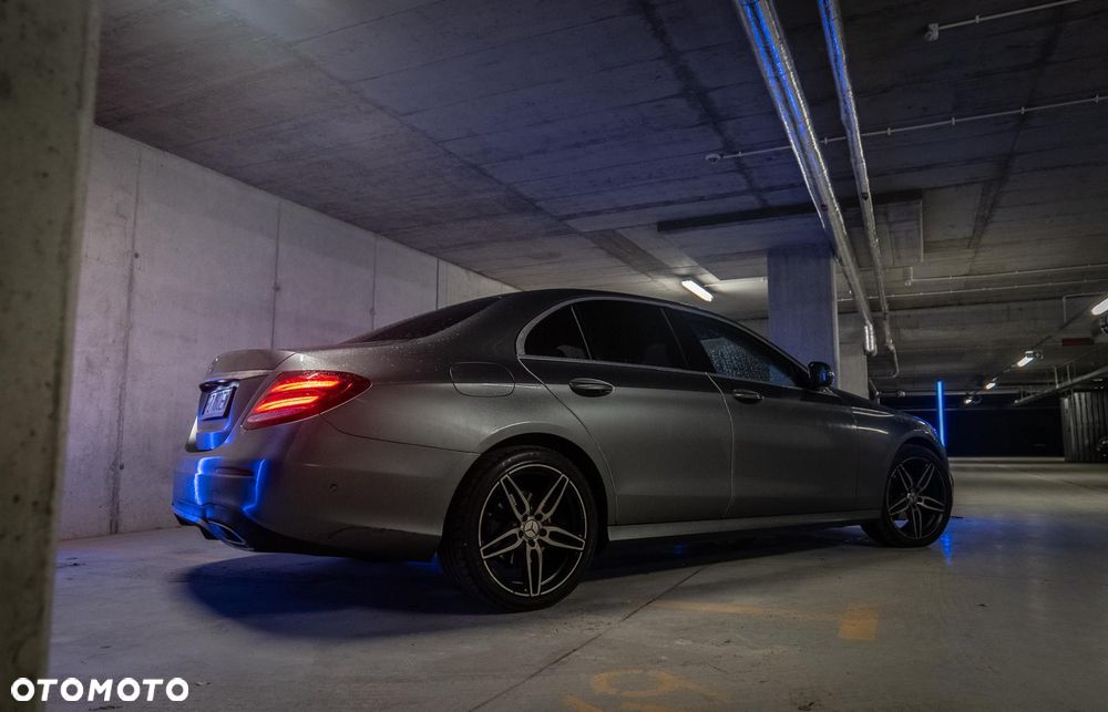 Mercedes-Benz Klasa E 220 d Business Edition 9G-TRONIC - 3