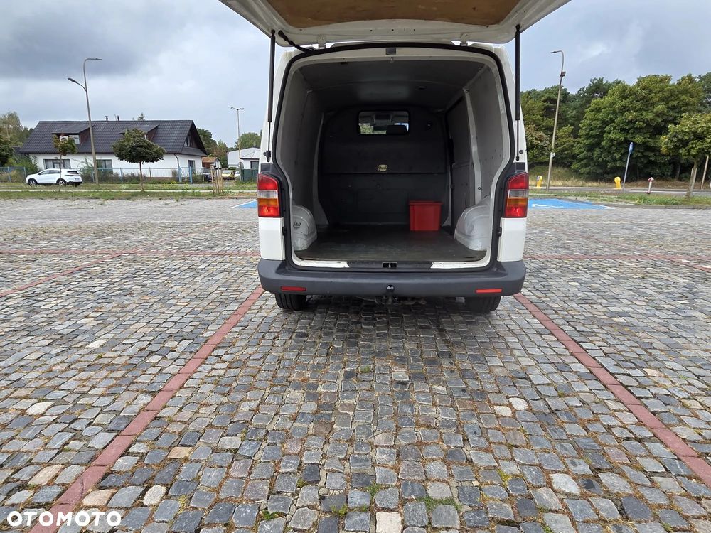Volkswagen Transporter - 11