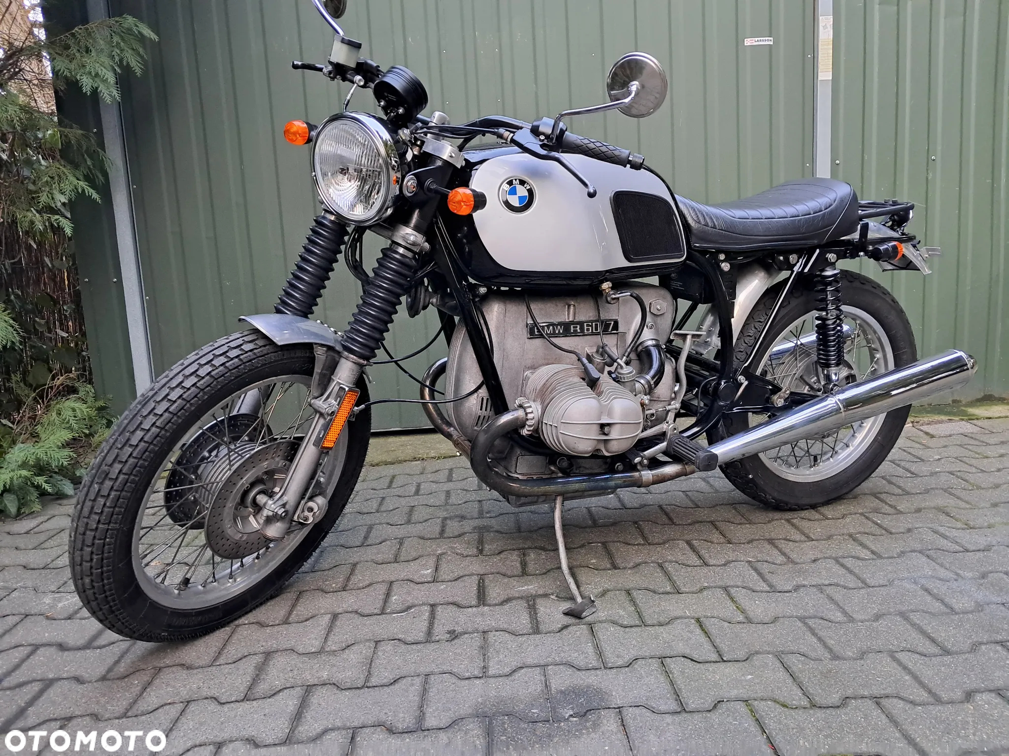 BMW R - 19