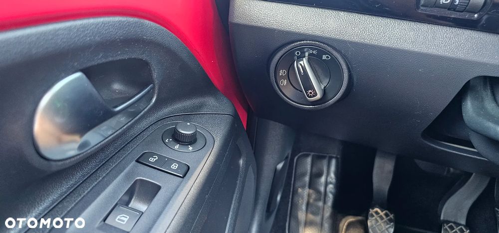 Volkswagen up! - 21