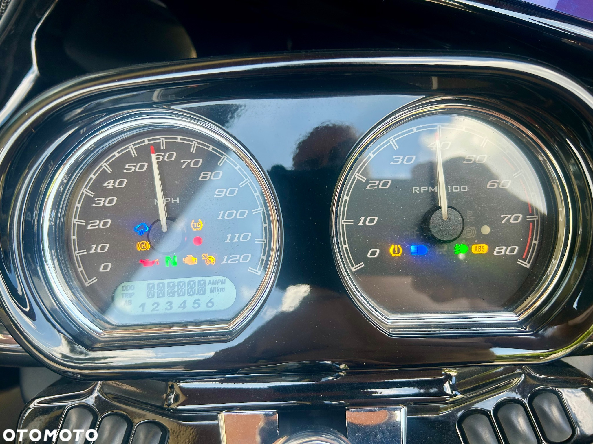 Harley-Davidson Touring Road Glide - 8
