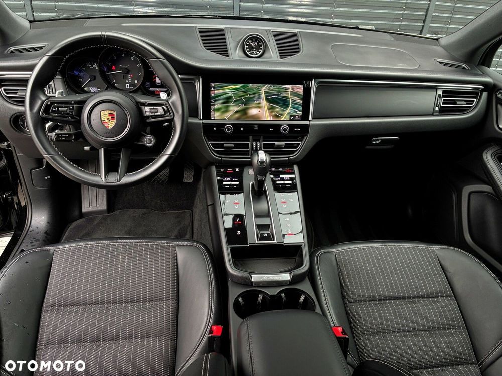 Porsche Macan - 18