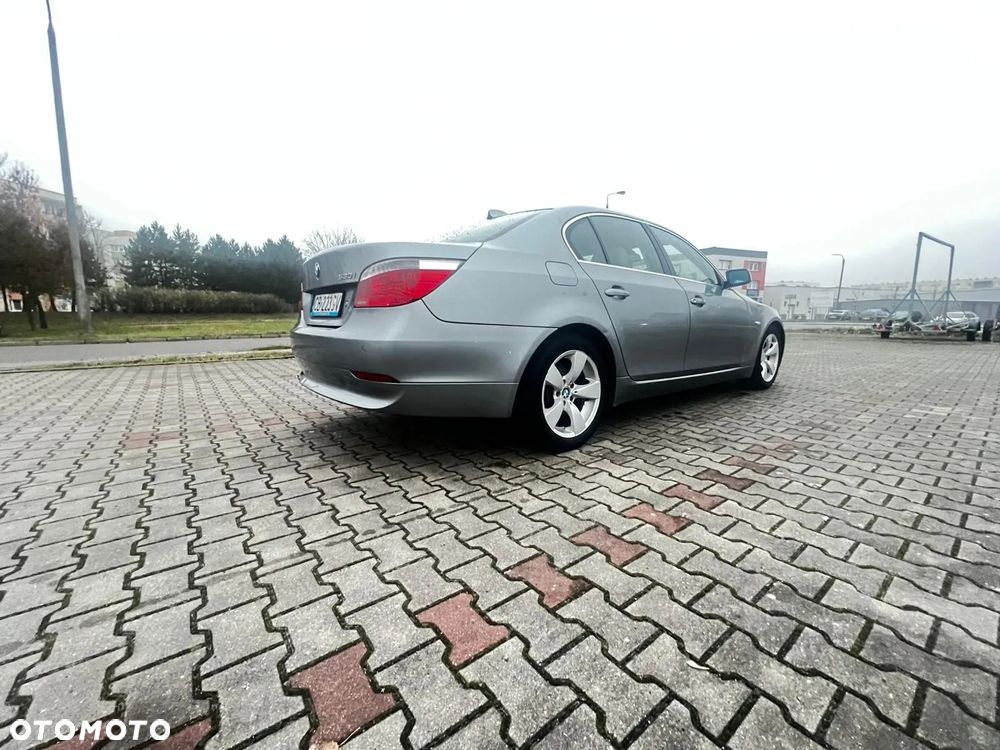 BMW Seria 5 - 25