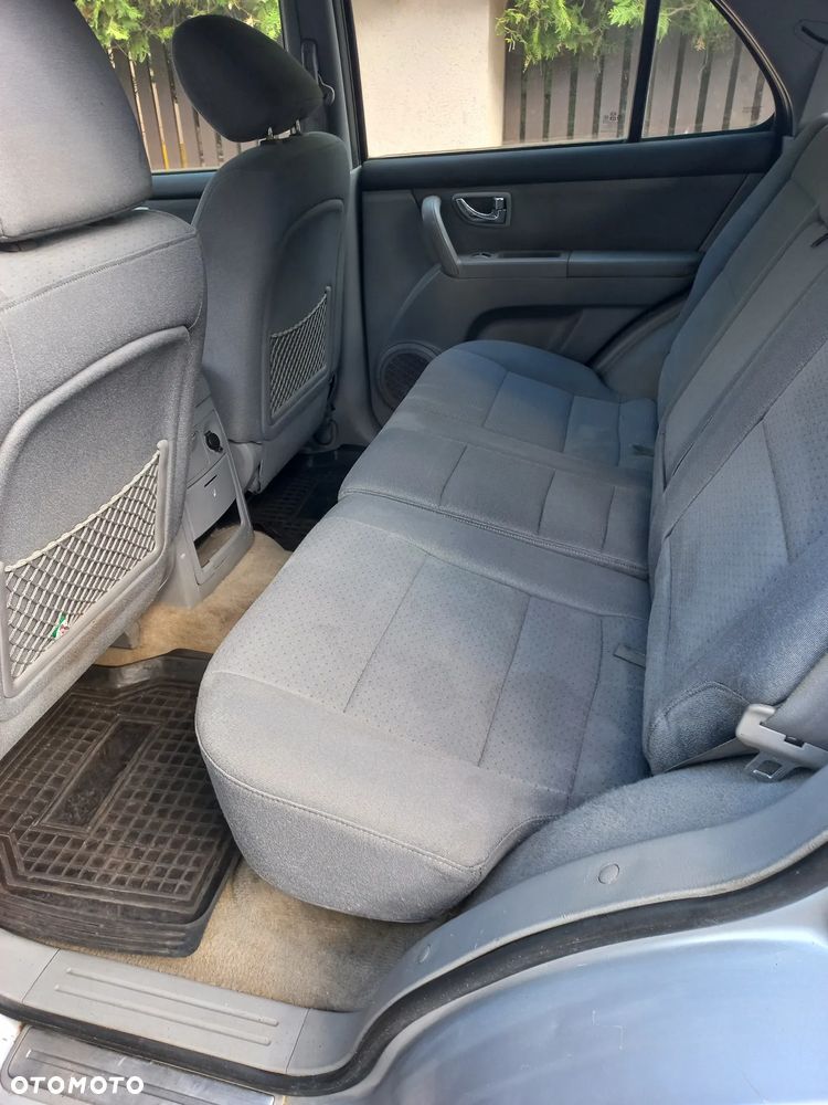 Kia Sorento 2.5 CRDi (lea) - 12