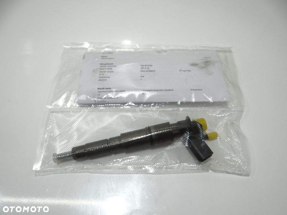 BMW E60 E61 3.0 D WTRYSKIWACZ 0445115048 - 1